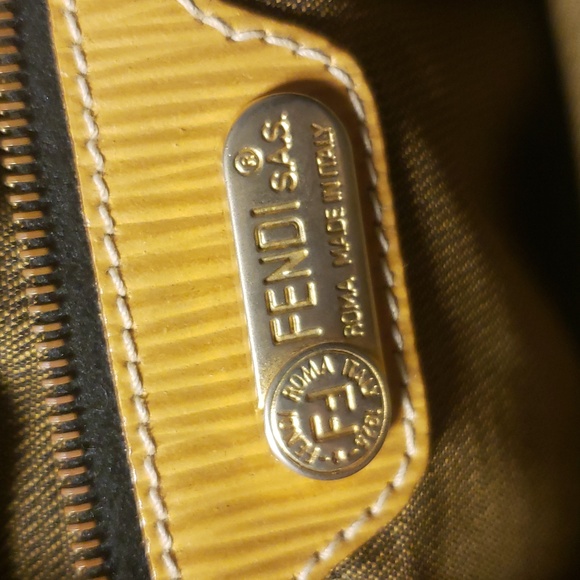 Fendi Jacquard Monogram Tote with Zipper - Picture 5 of 6